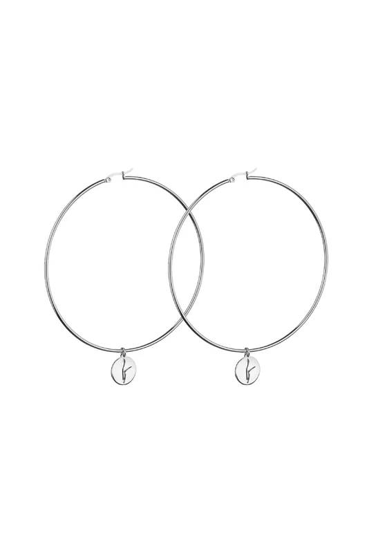 Σκουλαρίκια F Rings